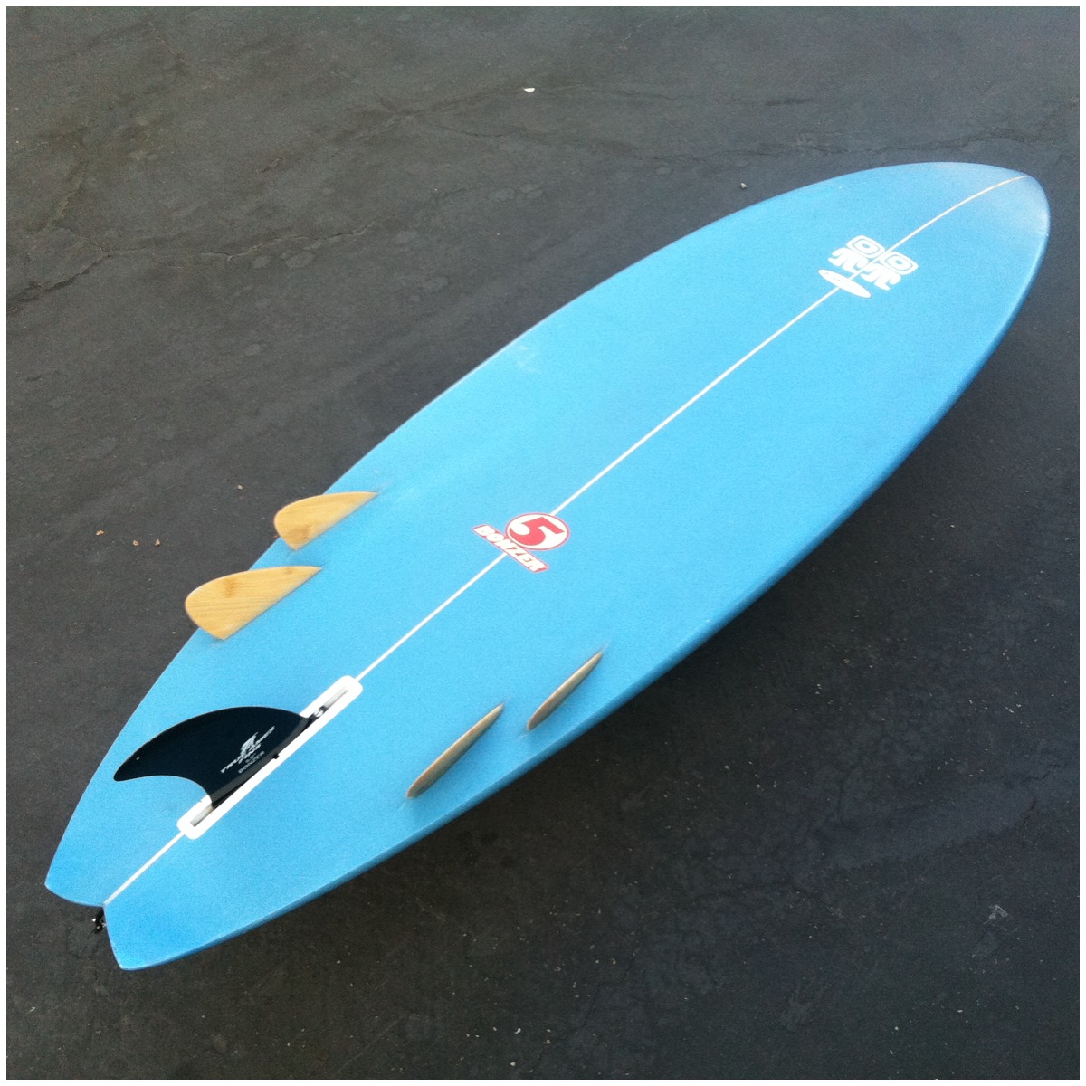 Case Study Surfboard #2: 5'11” Chile Bonzer Replica – Surfy Surfy